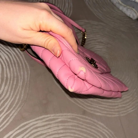 Tory Burch Pink Kira Chevron Crossbody Bag - Picture 11 of 11